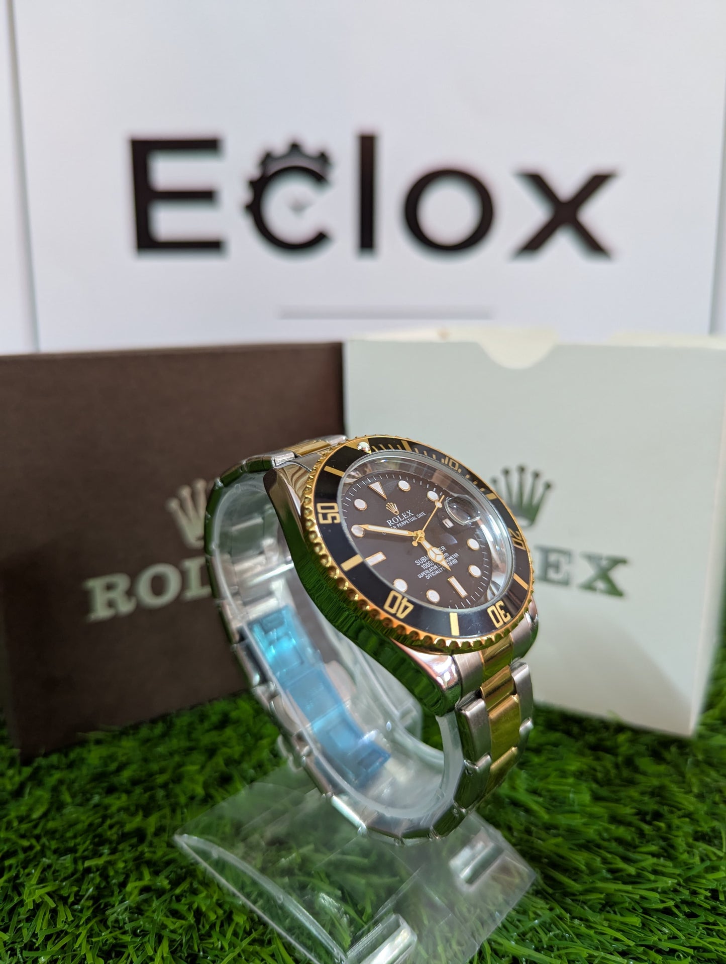 Rolex Submariner - Gold & Black
