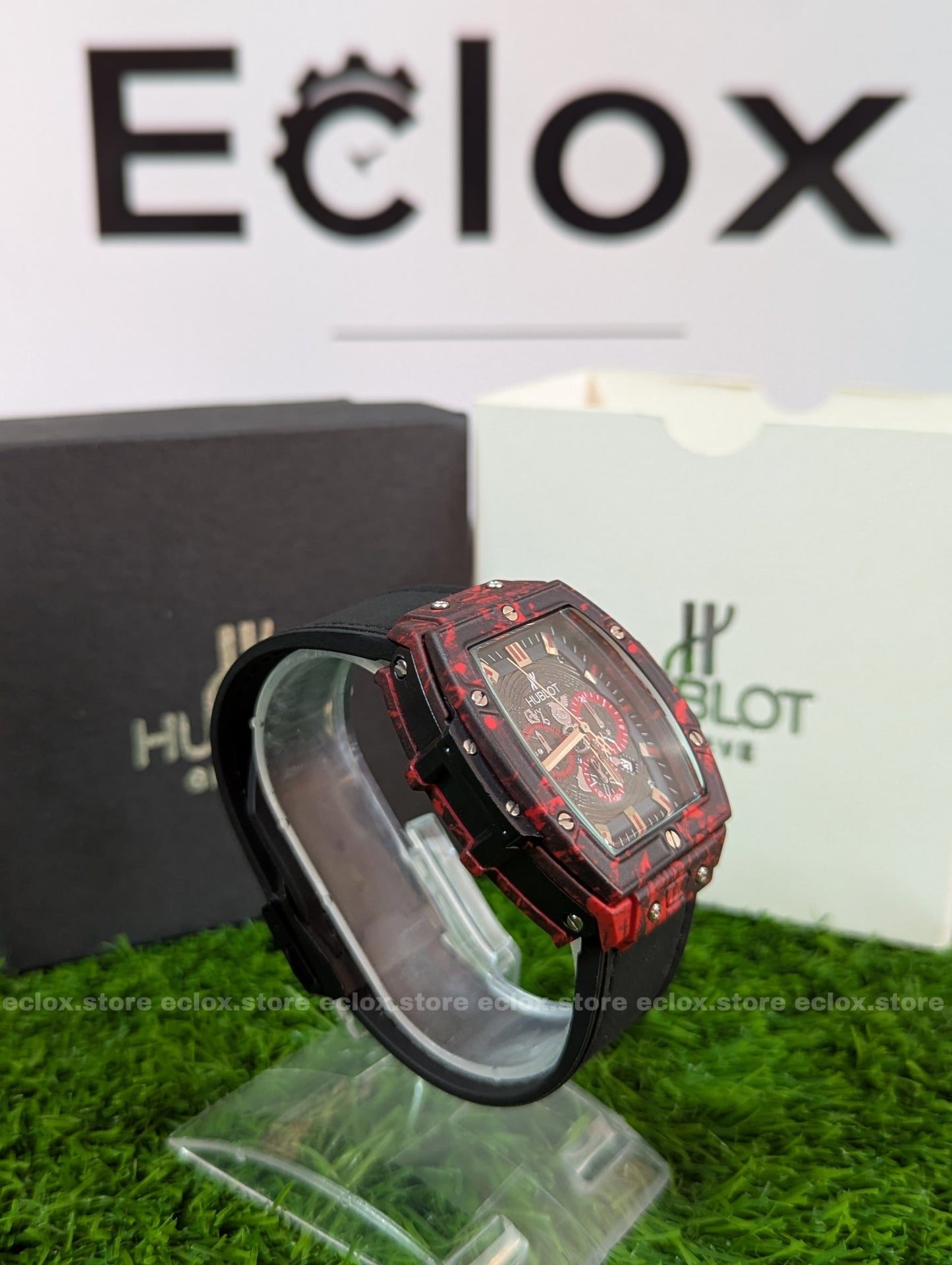 Hublot Big Bang - Red Carbon Edition