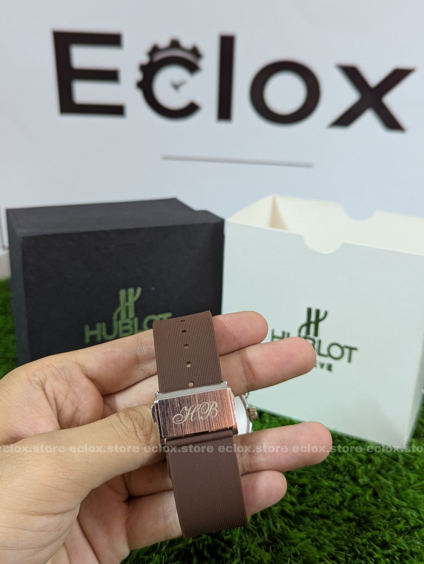 Hublot - Brown Dial & Brown Rubber Strap